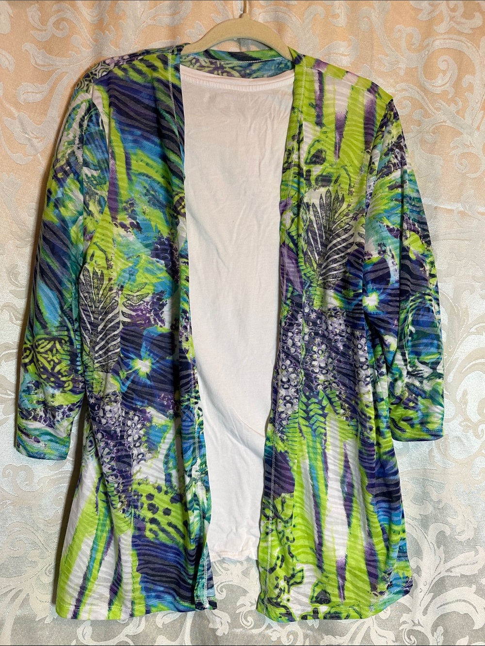 Onque Woman Open-Front Cardigan in Lime, Blue & Purple
